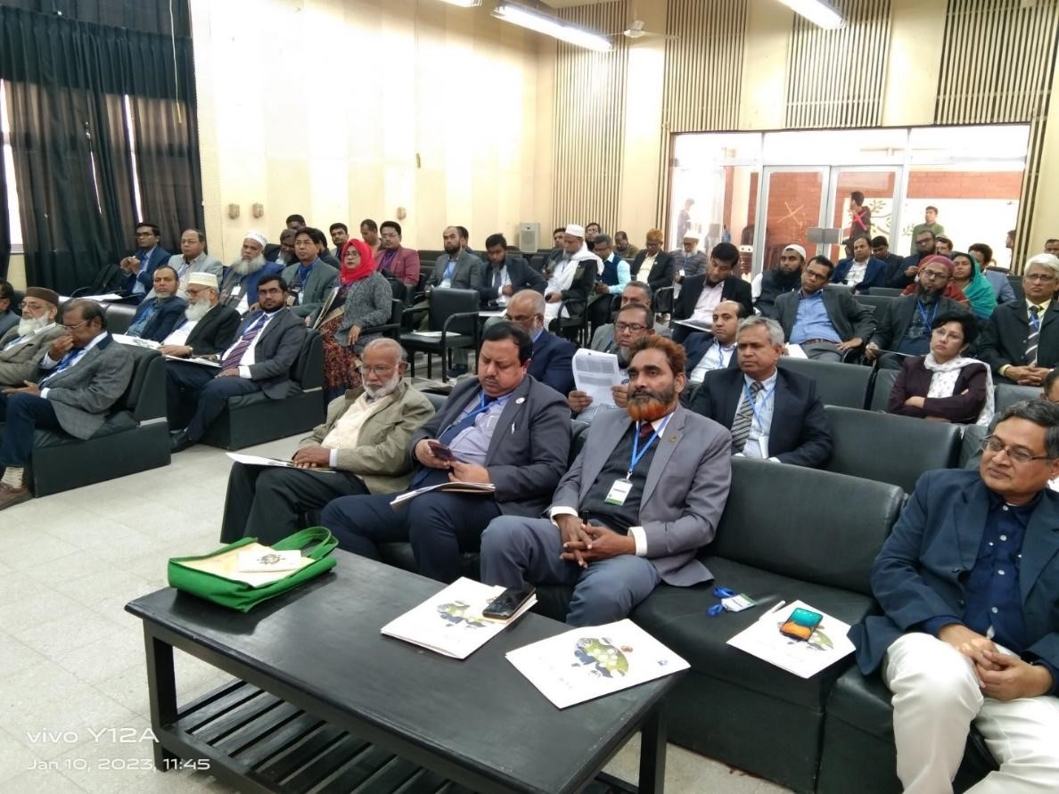 http://agm.gau.edu.bd/Gallery 4